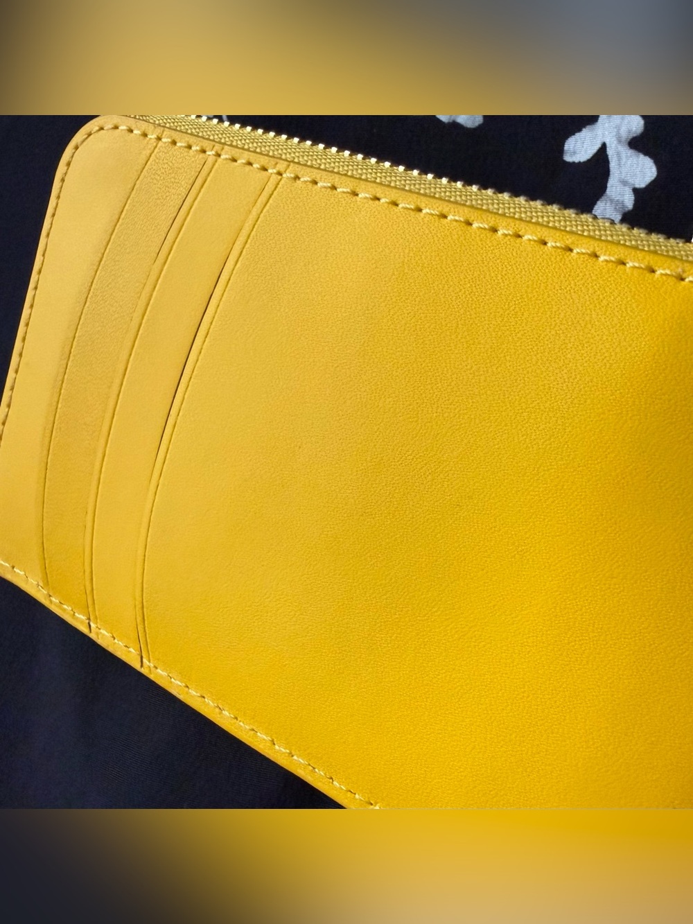 Kate Spade On A Roll Smooth Leather Metro Card Zip Cardholder - Picture 9 of 13